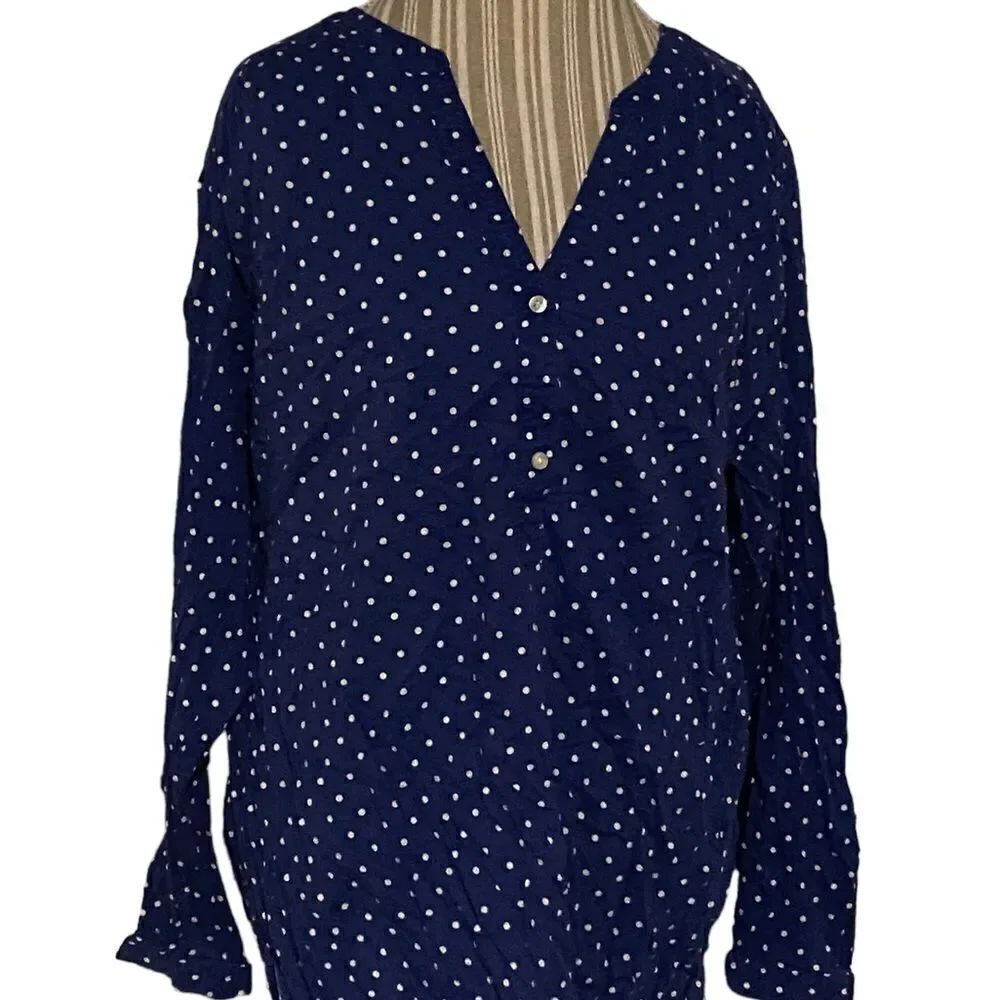 Old Navy size old Navy size XXL blouse great condition see pics